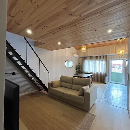 Near Family - Free Parking * Porto