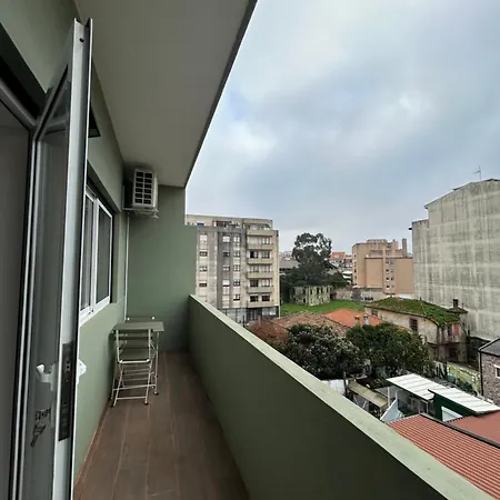 Near Family - Free Parking Apartmán *