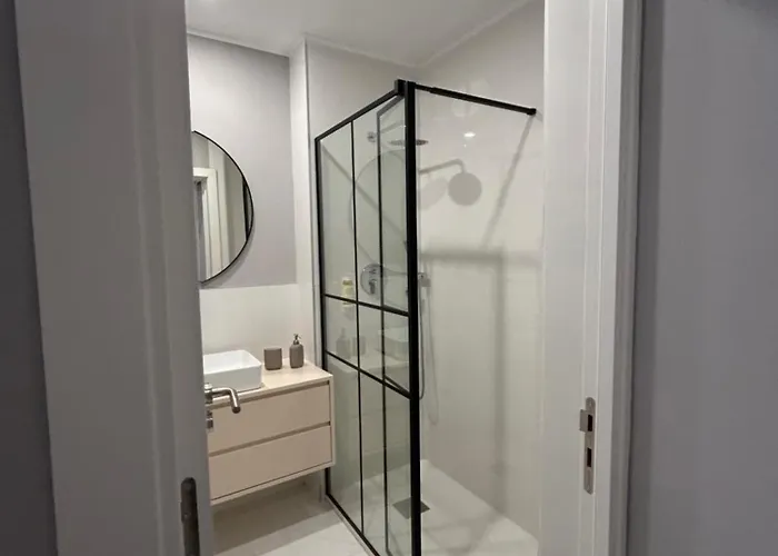 Apartmán Near Family - Free Parking *