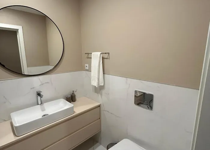 Apartmán Near Family - Free Parking Porto