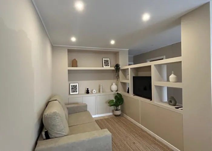 Apartmán Near Family - Free Parking