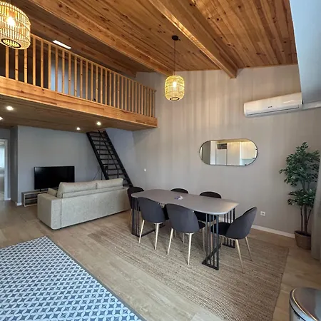 Near Family - Free Parking *