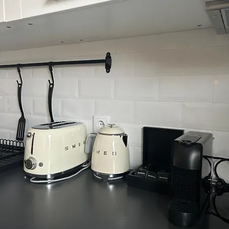 Near Family - Free Parking