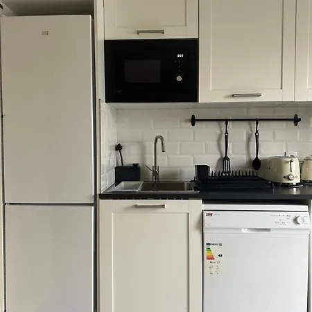 Near Family - Free Parking דירה פורטו