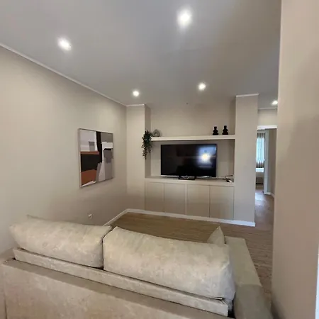 דירה Near Family - Free Parking *