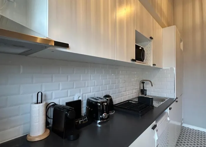 Near Family - Free Parking Porto