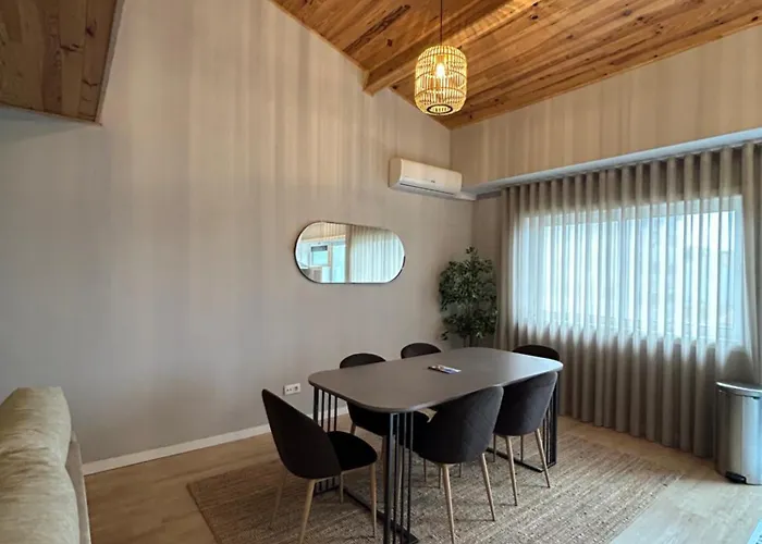 Near Family - Free Parking *