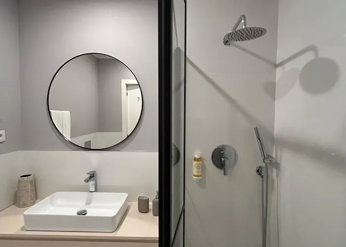 Near Family - Free Parking * Porto