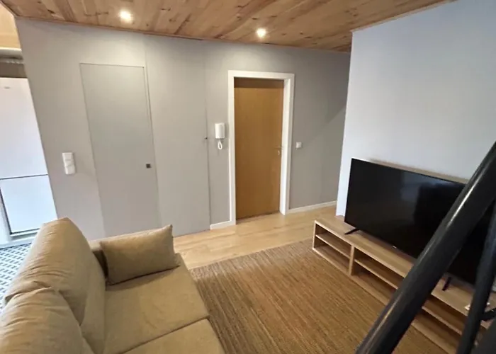 Near Family - Free Parking Porto