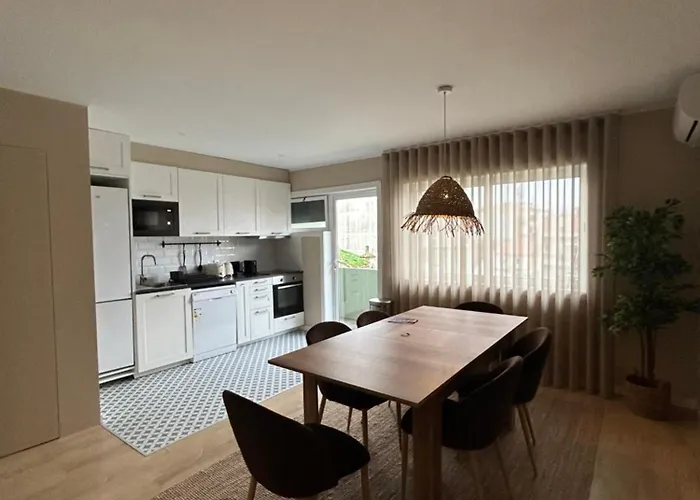 Near Family - Free Parking *